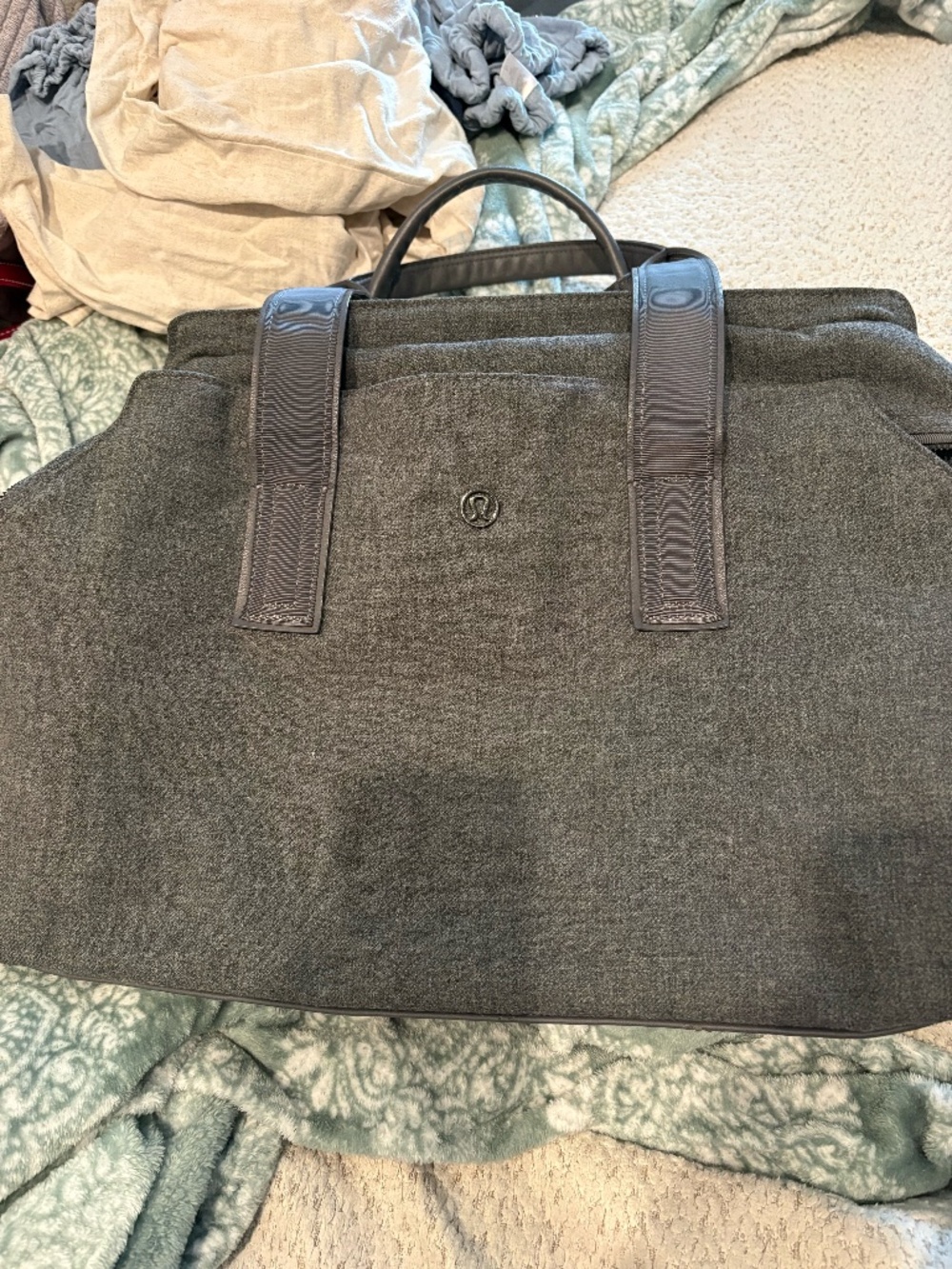 Lululemon Gray Felt Gym Tote Bag